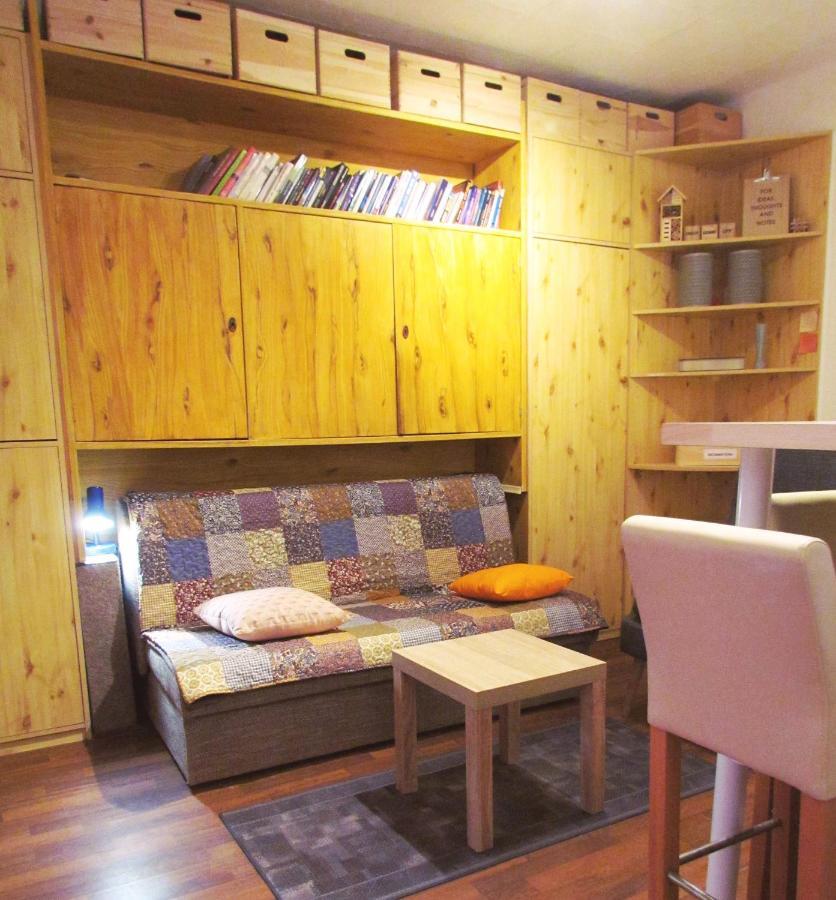Center Studio Apartment Pula Eksteriør billede